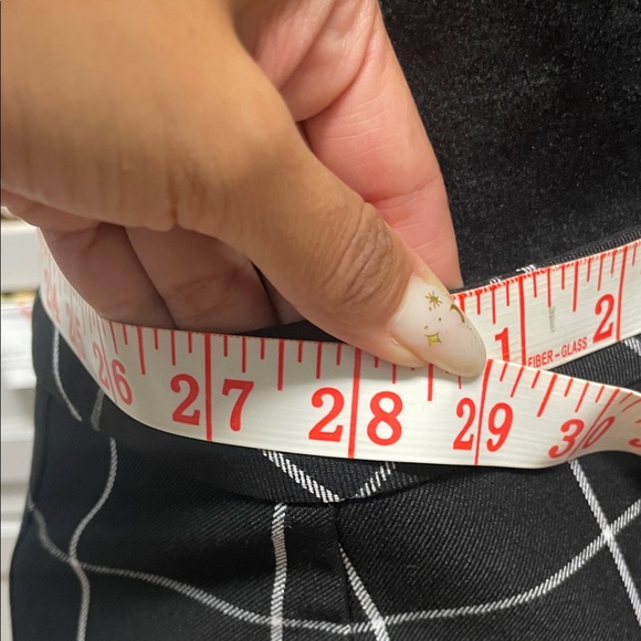 Bardot Black and White Grid Pencil Skirt - Picture 5 of 8